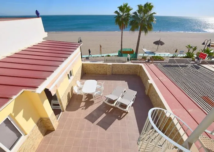 Апартаменты Carihuela 1ª Linea De Playa - Casa Abuela Maria Торремолинос